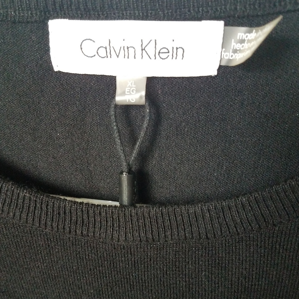 Calvin Klein Sweater - Picture 3 of 5